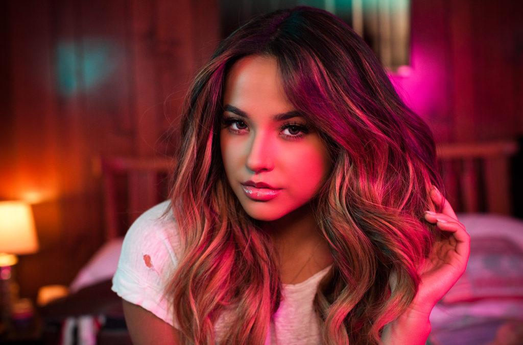 Becky G presenta su nuevo single ″Mayores” ft. Bad Bunny